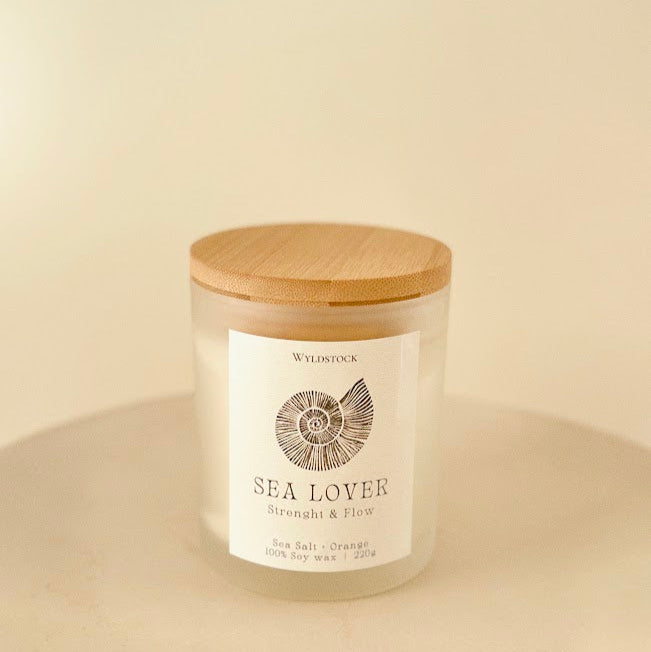 Vela Sea Lover Branca 220g