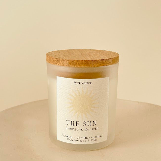 Vela The Sun Branca 220g